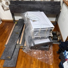 ベッドフレーム（ダブルサイズ）の画像