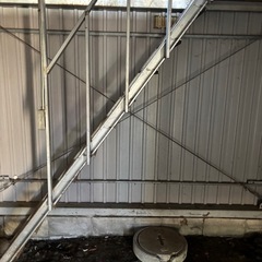 希少！二階建てカスケードガレージ！一階部分鉄骨使用！値下可能！解体、の画像