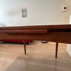 ACTUS ダイニングテーブルの画像