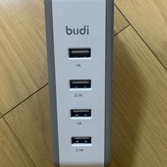 【海外出張便利】変換器USB充電器(5口)の画像