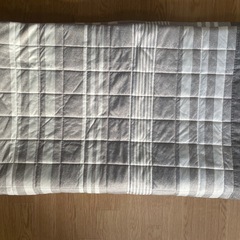 冷感ラグの画像