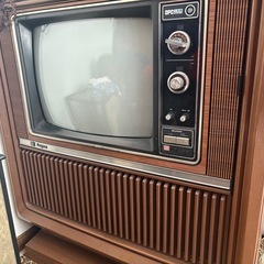 八尾市直接引き取り　12／27まで！　昭和レトロ家具調ブラウン管テレビ📺の画像