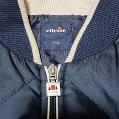 ellesse　子供用ジャンパー　紺　150の画像