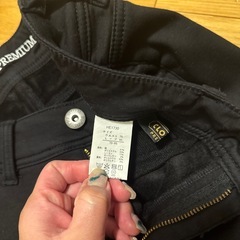 シンプル　黒パンツ　内側フリース生地の画像