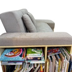 ソファ本棚付きの画像