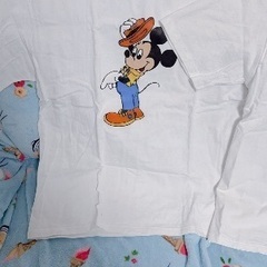 ミッキーペアTシャツ 2枚セット ペアルック100円の画像