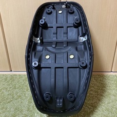 ★極上新古美品！Z900RS用タックロールシート　ゲルザブ加工実施‼︎の画像