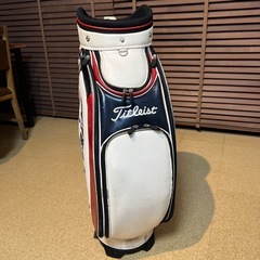 【お話し中】タイトリスト　ゴルフ　キャディバックの画像