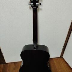 フォークギターの画像