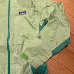 パタゴニア  h2no レインジャケット　防寒
の画像