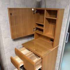 【税抜定価36,945円】ニトリ 一面鏡ドレッサー Nノワル 照明コンセント付きの画像