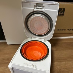 2014年製 タイガー 3カップ炊飯器の画像