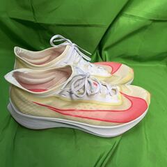 NIKE ZOOM FLY3 ナイキ ズームフライ3 WHITE/ LASER CRIMSON ホワイト/レザークリムゾン（白/真紅） @y20上の画像
