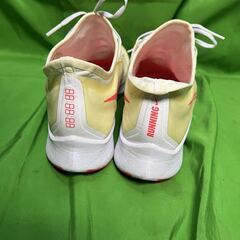 NIKE ZOOM FLY3 ナイキ ズームフライ3 WHITE/ LASER CRIMSON ホワイト/レザークリムゾン（白/真紅） @y20上の画像