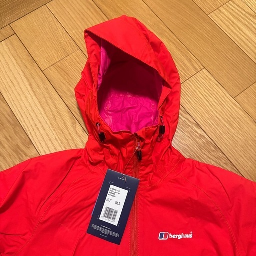 新品　バーグハウス　赤　防水ジャケット