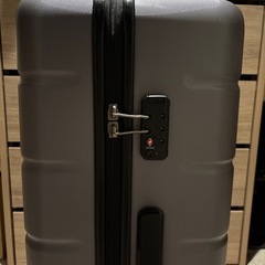 スーツケースの画像