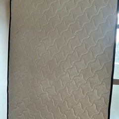 セミダブル　マットレスの画像