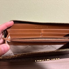 マイケルコース　長財布　
の画像