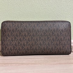 マイケルコース　長財布　
の画像