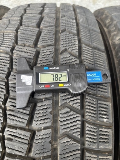 ダンロップ WINTER MAXX WM02 195/65R15 スタッドレスタイヤ4本セット