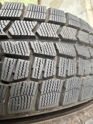 ダンロップ WINTER MAXX WM02 195/65R15 スタッドレスタイヤ4本セット