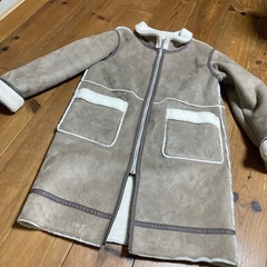 ムートン風コートの画像