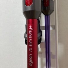 【取引中】ダイソン　掃除機　スタンド付の画像