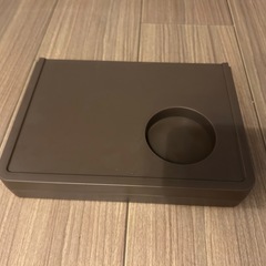 コンパクトな折り畳みテーブルの画像