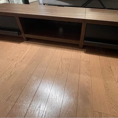 テレビ台の画像