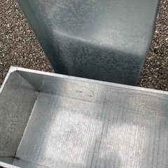 鉄製箱　の画像
