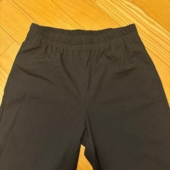 ZARA  XL 黒パンツの画像