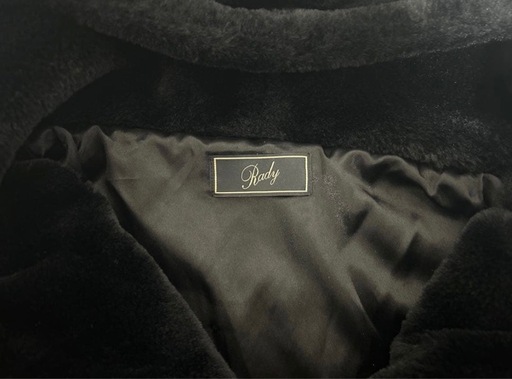 ❤︎Rady❤︎ロゴ入りファーアウター❤︎ セール中