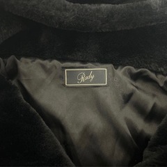 ❤︎Rady❤︎ロゴ入りファーアウター❤︎の画像