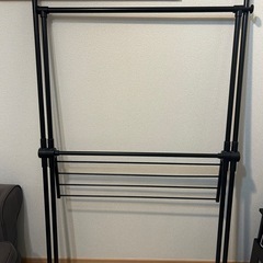 【ほぼ新品】室内物干しの定番 ステンレスX型 2段式 大容量 物干しスタンド（ブラック）の画像