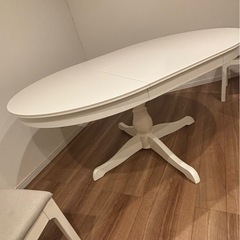 最終値下げ【美品】IKEA 伸長式 テーブル 椅子 セットの画像