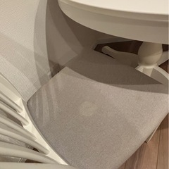 最終値下げ【美品】IKEA 伸長式 テーブル 椅子 セットの画像