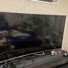 Samsung55インチスマートテレビ MU8500 Curved Smart 4K UHD TVの画像