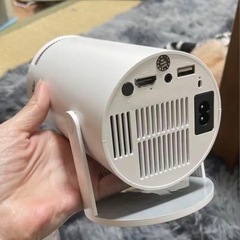 早い者勝ち！何処よりも安いHALIMOMO アンドロイド11 プロジェクター本体の画像