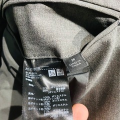 ユニクロ　感動ジャケット/パンツセットの画像