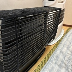 赤ちゃんや幼児の安全対策にファンヒーターガードの画像