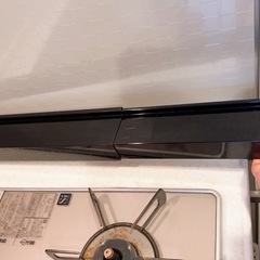 お譲り先決まりました 山崎実業 tower【棚付き伸縮排気口カバー タワー】 コンロカバーの画像