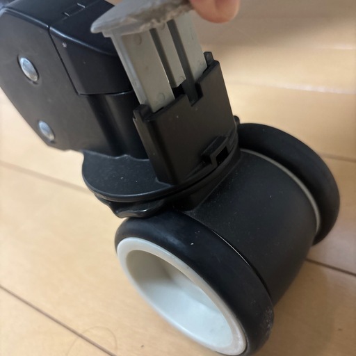 Aprica 電動ハイローチェア　ユラリズムオートDX