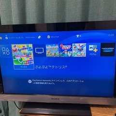 プレイステーション4 白　コントローラー2機付き（箱あり）の画像