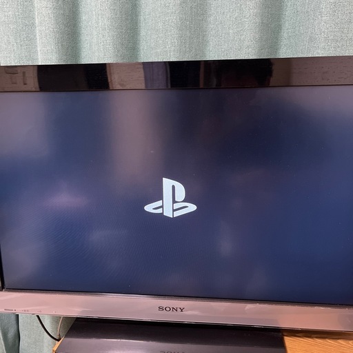 （受け渡し終了）プレイステーション4 白　コントローラー2機付き（箱あり）