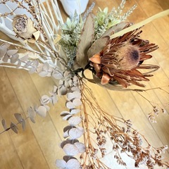 12/25まで インテリア　ドライフラワー+ 花瓶の画像