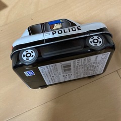 トミカ　缶の入れ物　タイヤの入れ物の画像