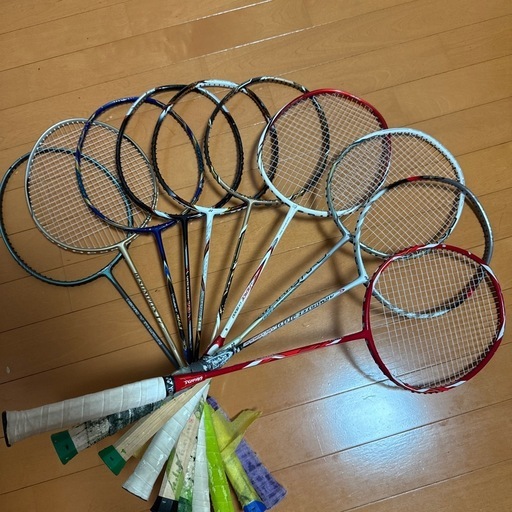 25万円相当のバドミントンラケット10本セット