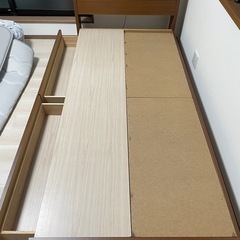 【シングルベッド　収納付き】フランスベッドの画像