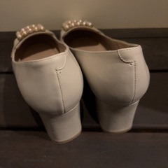 ダイアナ　パンプスの画像