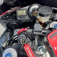 ヤマハR3の画像